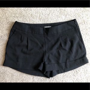 Express Shorts